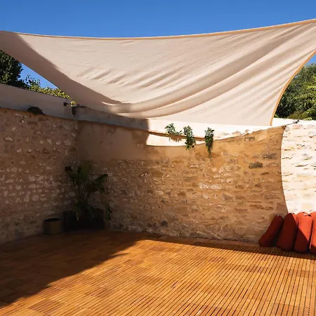 Casa Caminata Holiday home *